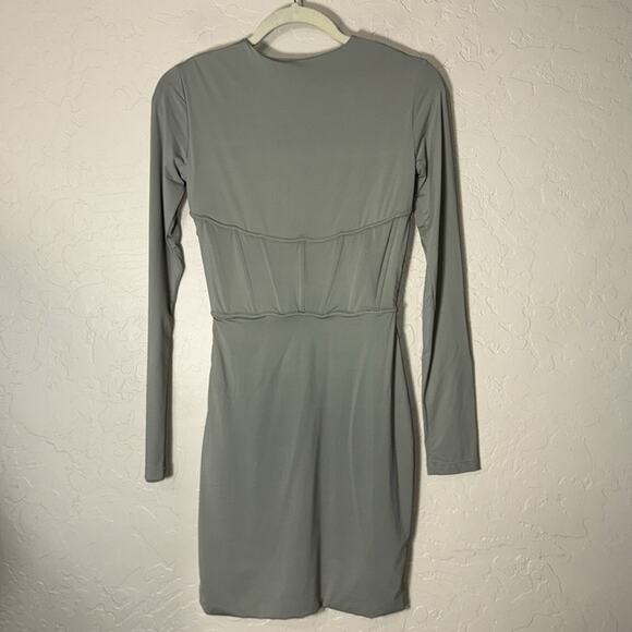 Meshki Astrid long sleeve corset body con mini dress in sage green - Picture 6 of 9